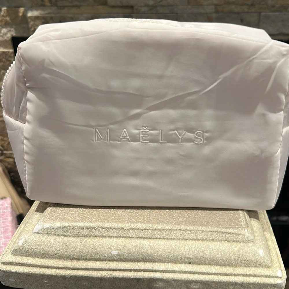 Maelys Cosmetic Toiletry Travel Bag New